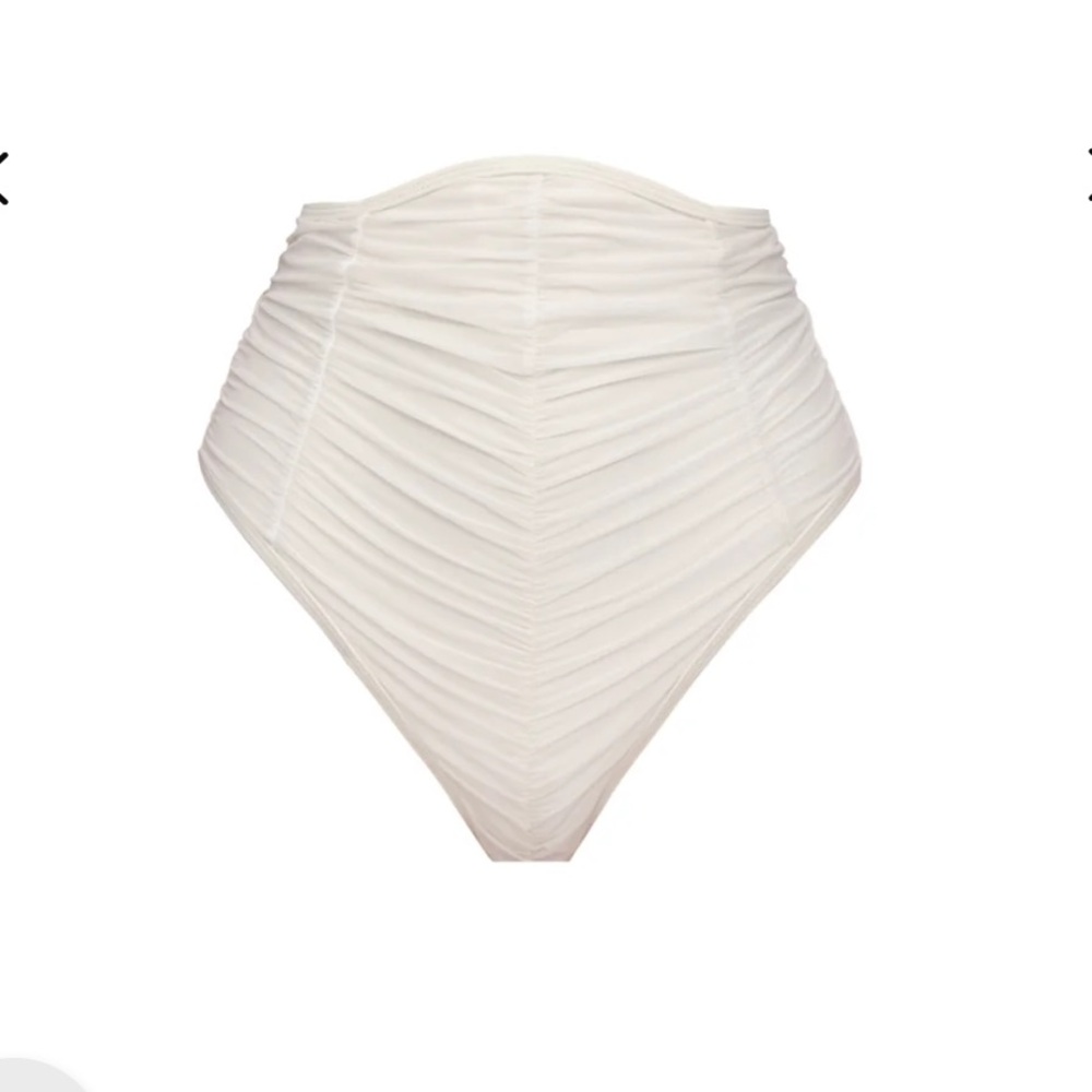 NWT Andrea Iyamah Capa High Waist Bottom in Limestone